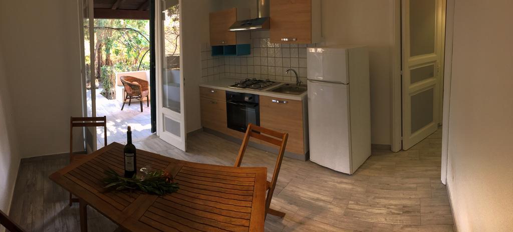 Titina Village Porto Vulcano  Eksteriør billede
