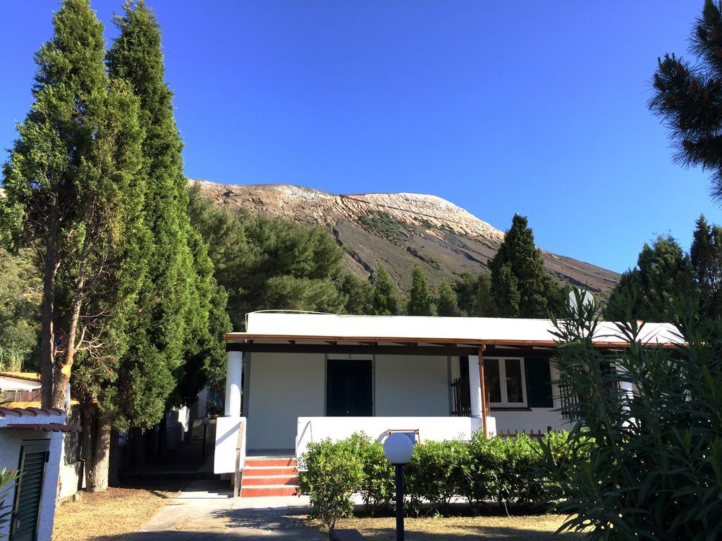 Titina Village Porto Vulcano  Eksteriør billede